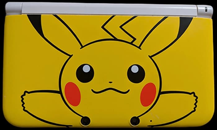 Nintendo 3DS XL (Pikachu Edition)