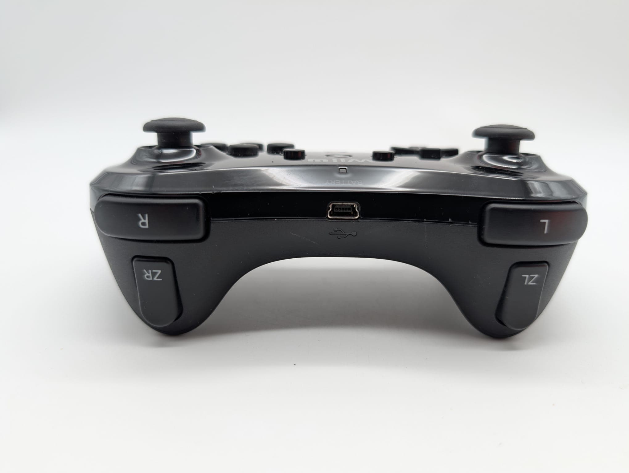 Wii U Pro Controller